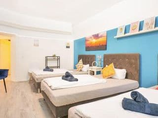 Blue Chili 31 - Stadtwohnung für 6 - modern zentral Karlshorst Wlan