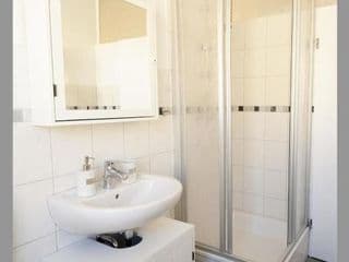 FBApartments - Photo 3