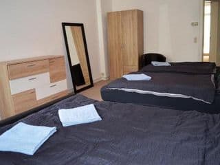 Wohnung für 2 Familien oder 8 Personen - Photo 12