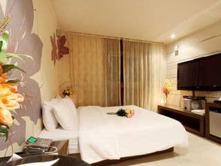 H I P Hotel - Photo 10