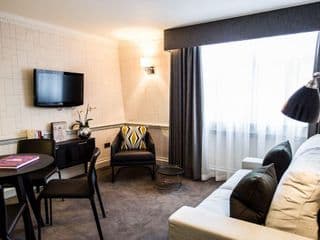 The Ampersand Hotel - Photo 7