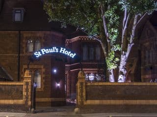 St Paul's Hotel - Photo 22