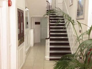 London Continental Hotel - Photo 17