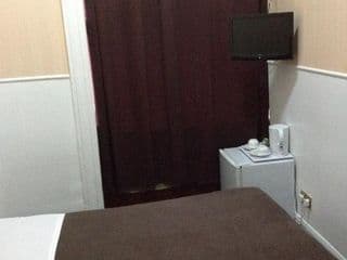 London Continental Hotel - Photo 19