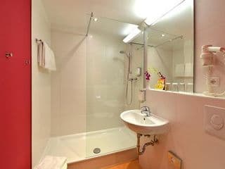 Comfort Hotel Lichtenberg - Photo 10