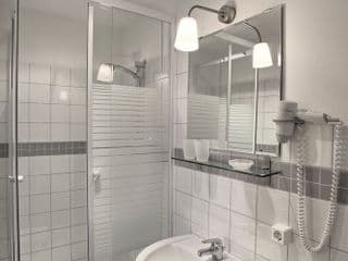 Hotel Abendstern - Photo 10