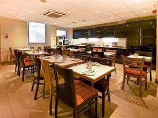 Comfort Inn Hyde Park - Photo 14