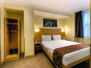 Comfort Inn Hyde Park - Photo 4