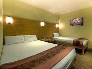 Comfort Inn Hyde Park - Photo 5
