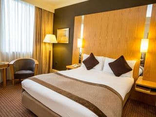 Crowne Plaza London Ealing, an IHG Hotel - Photo 3