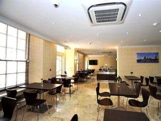 Queens Park Hotel - Photo 13