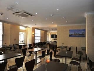 Queens Park Hotel - Photo 15