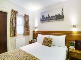 Queens Park Hotel - Photo 3