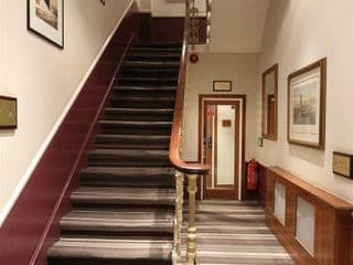 Garden View Hotel - Photo 14