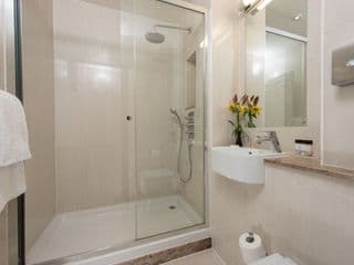Park International Hotel - Photo 11