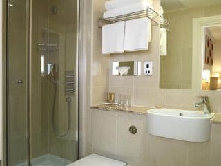 Park International Hotel - Photo 9