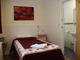 Melbourne House Hotel - Photo 5