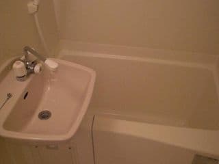 Rose Court Hotel - Photo 11
