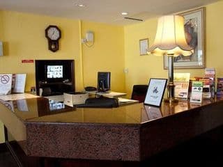 Rose Court Hotel - Photo 17
