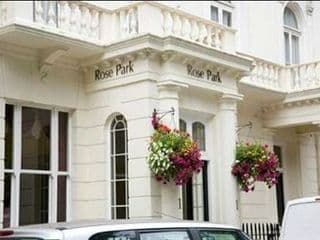Rose Court Hotel - Photo 24