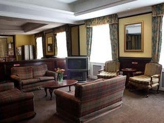 Rose Court Hotel - Photo 8