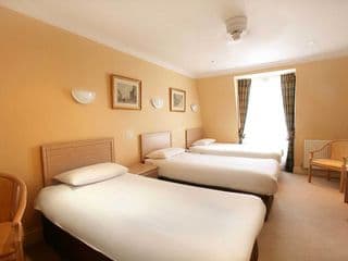Hotel Henry VIII