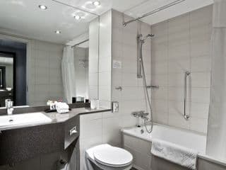 Millennium & Copthorne Hotels at Chelsea Football Club - Photo 10