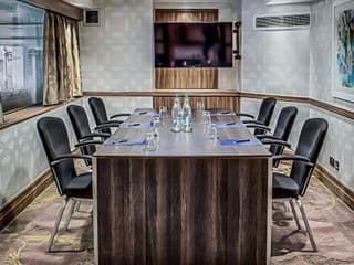 Hilton London Kensington Hotel - Photo 20