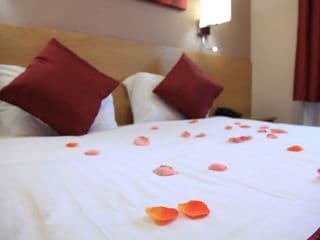 Sheriff Hotel - Photo 9