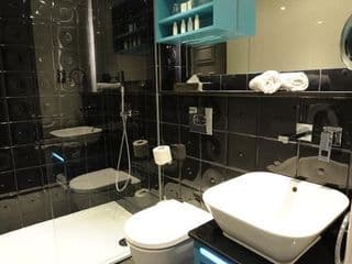 Hotel Indigo London - Kensington, an IHG Hotel - Photo 11