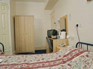 Guilford House Hotel - Photo 2