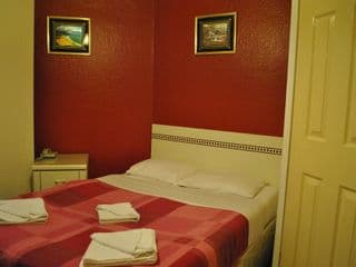 Guilford House Hotel - Photo 8