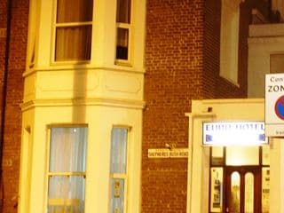 Euro Hotel - Photo 22