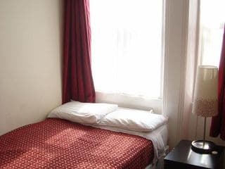 Euro Hotel - Photo 5
