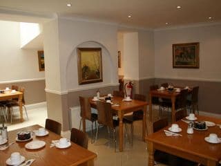 Wedgewood Hotel - Photo 14