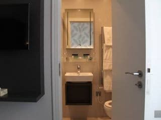 K Hotel Kensington - Photo 16