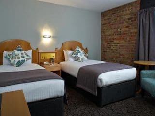 Copthorne Hotel London Gatwick - Photo 4