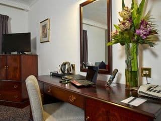 Copthorne Hotel London Gatwick - Photo 7