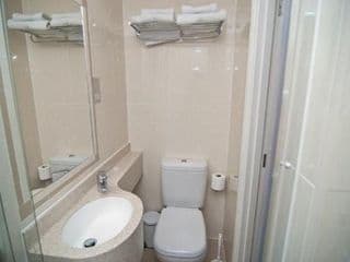 Orchard Hotel - Photo 11