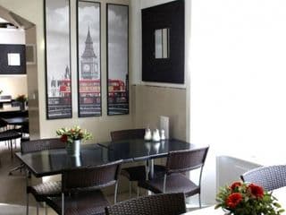 OYO Huttons Hotel, Victoria London - Photo 13
