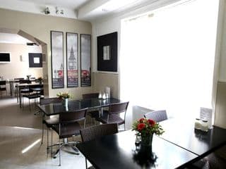 OYO Huttons Hotel, Victoria London - Photo 16