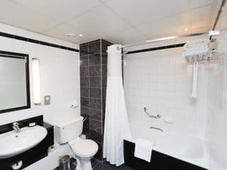 Hilton London Olympia - Photo 10