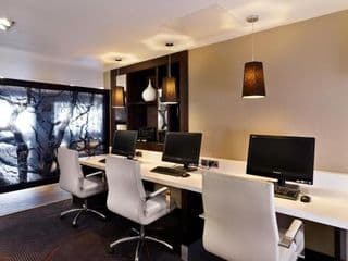 DoubleTree by Hilton London Ealing - Photo 16
