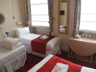 Arran House Hotel - Photo 2