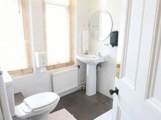 Arran House Hotel - Photo 9