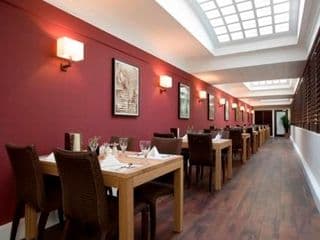 Dolphin Hotel - Photo 16