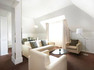 London Marriott Hotel Grosvenor Square - Photo 6