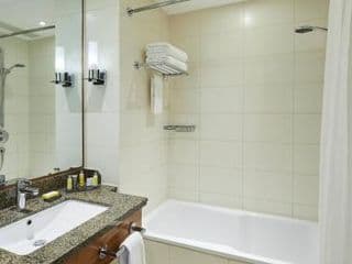 London Marriott Hotel Twickenham - Photo 10