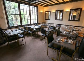 Swinton Hotel - Photo 17