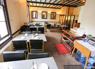 Swinton Hotel - Photo 20